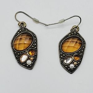 Vintage amber colored crystal bronze earrings Euc Beautiful estate